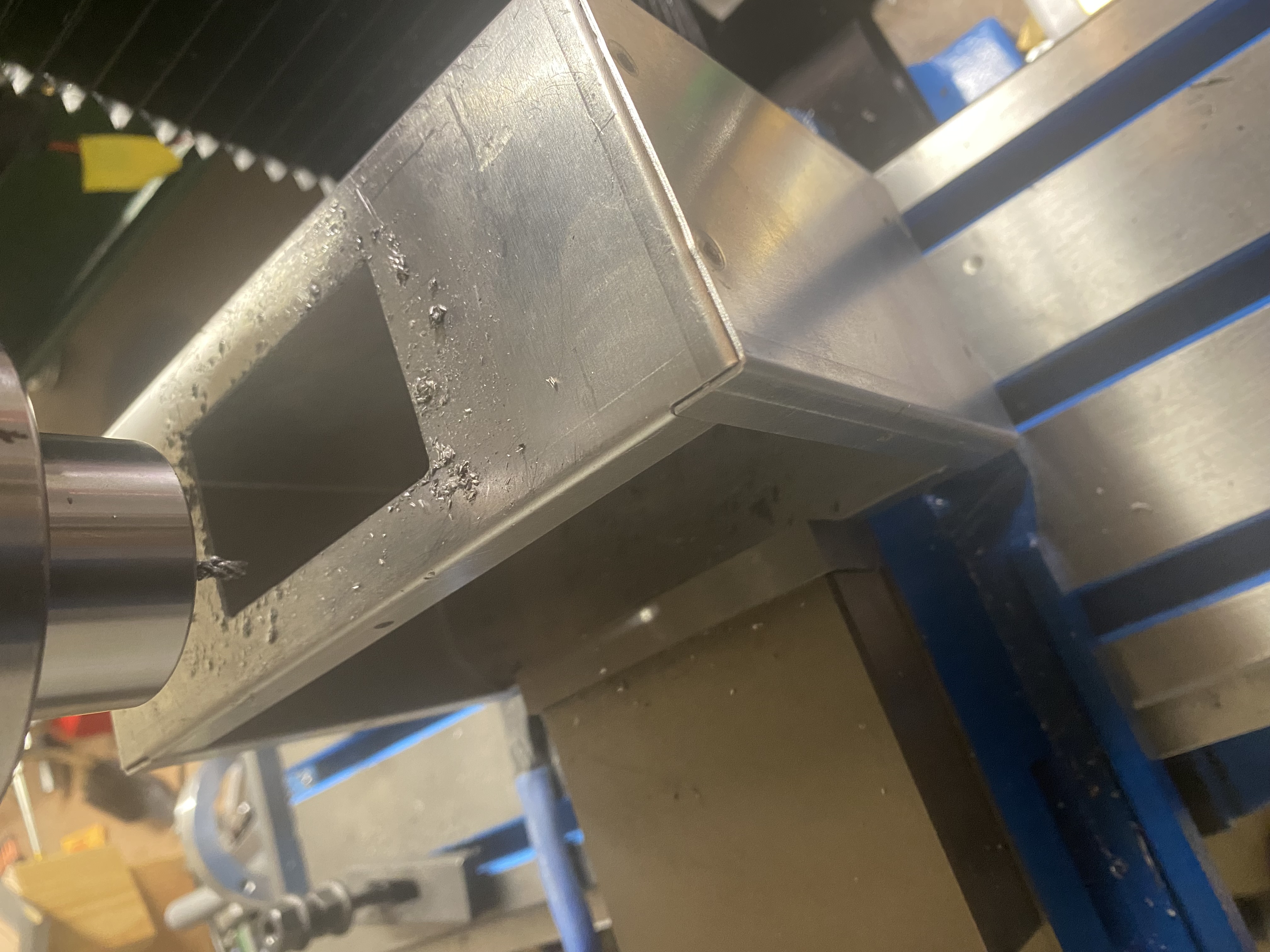 Aluminum box milling